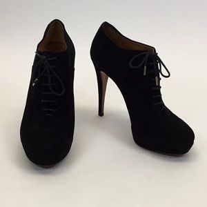 Gucci Black Suede Lace Up Heel Booties